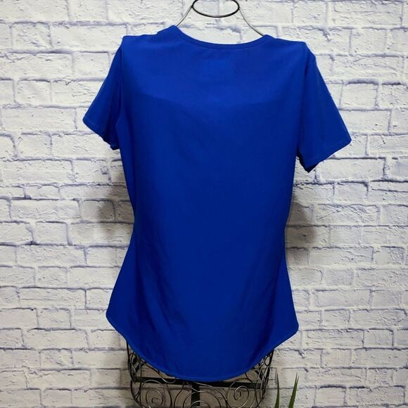 Skechers by Barco Breeze Women's 3-Pocket STRETCH V-Neck Scrub Top - Picture 10 of 11